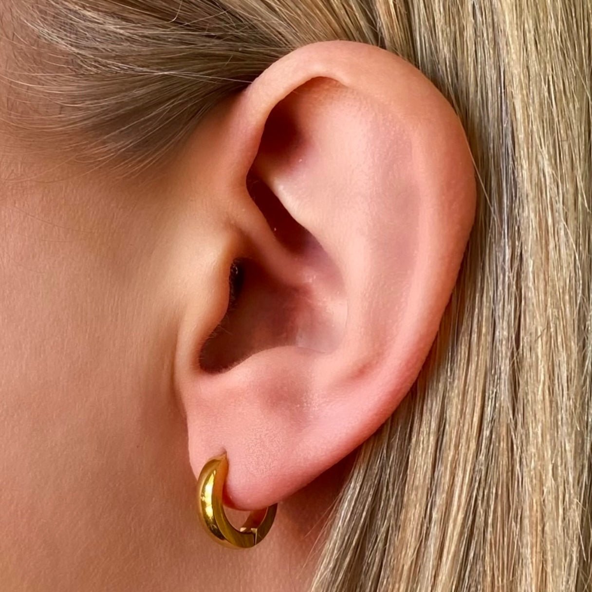 Trackside Huggie Earrings-EVER Jewellery-stride