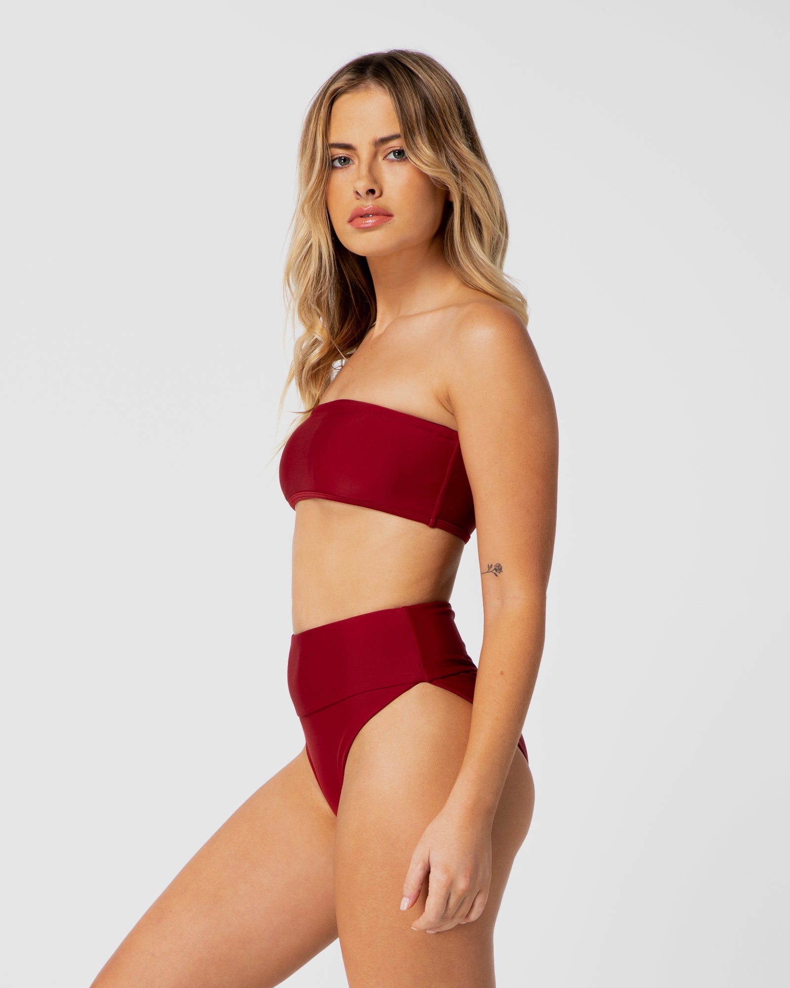 <b>Bahamas</b><br>Pomegranate Bandeau Top<br>-Cali Rae-stride