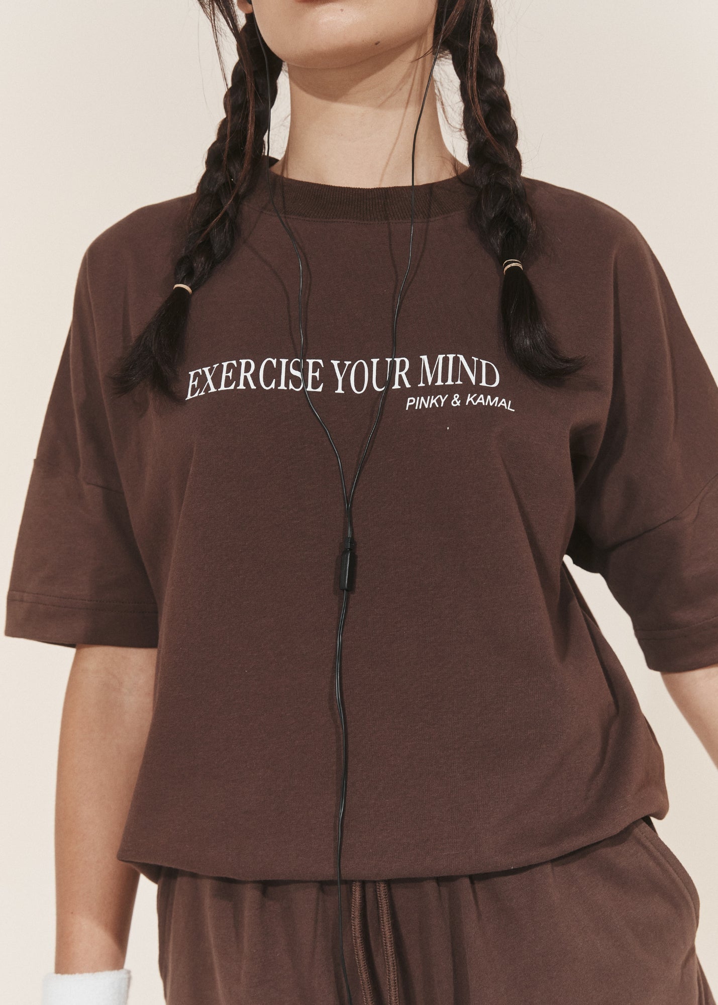 Exercise Your Mind T-Shirt - Cacao-Pinky & Kamal-stride