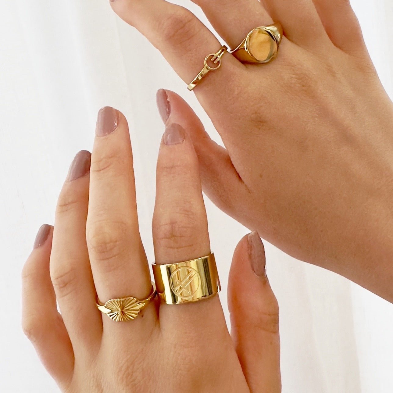 Grandstand Band Ring - EVER Jewellery - stride