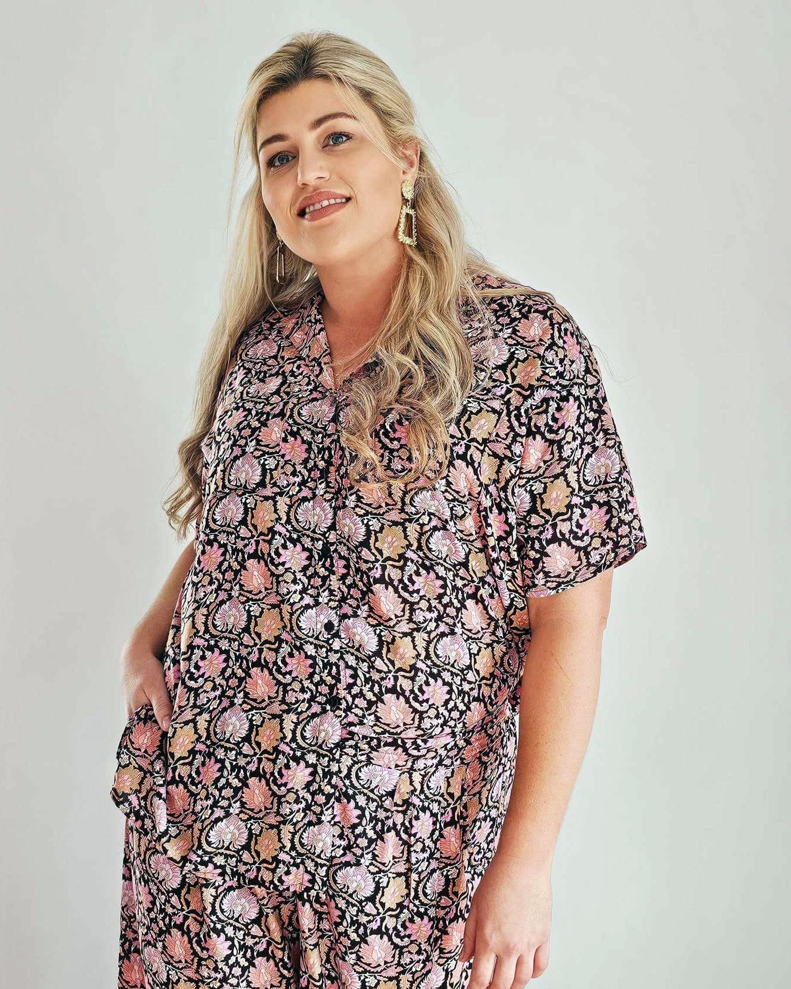 Harvest Shirt // Black Snapdragon - Hope & Harvest - stride