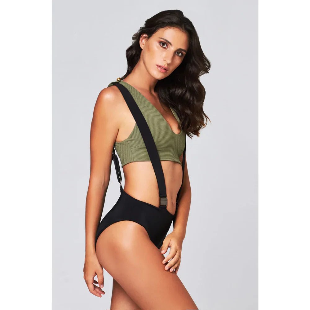 Isla Bikini - Why Mary - stride