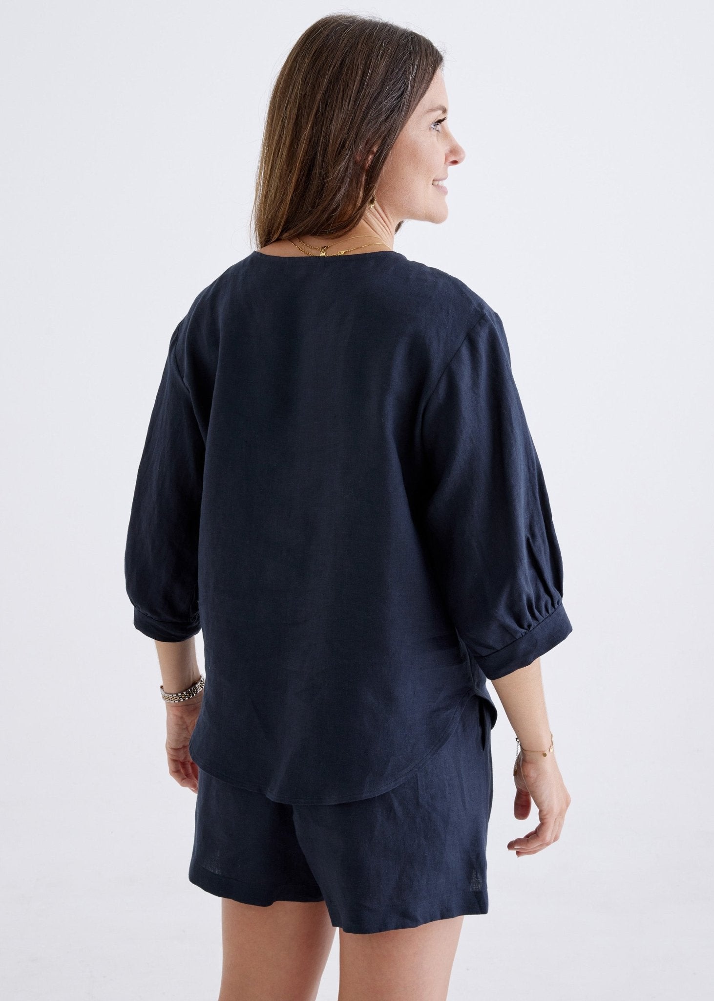 Laura Linen Top in Navy-Devina Louise-stride