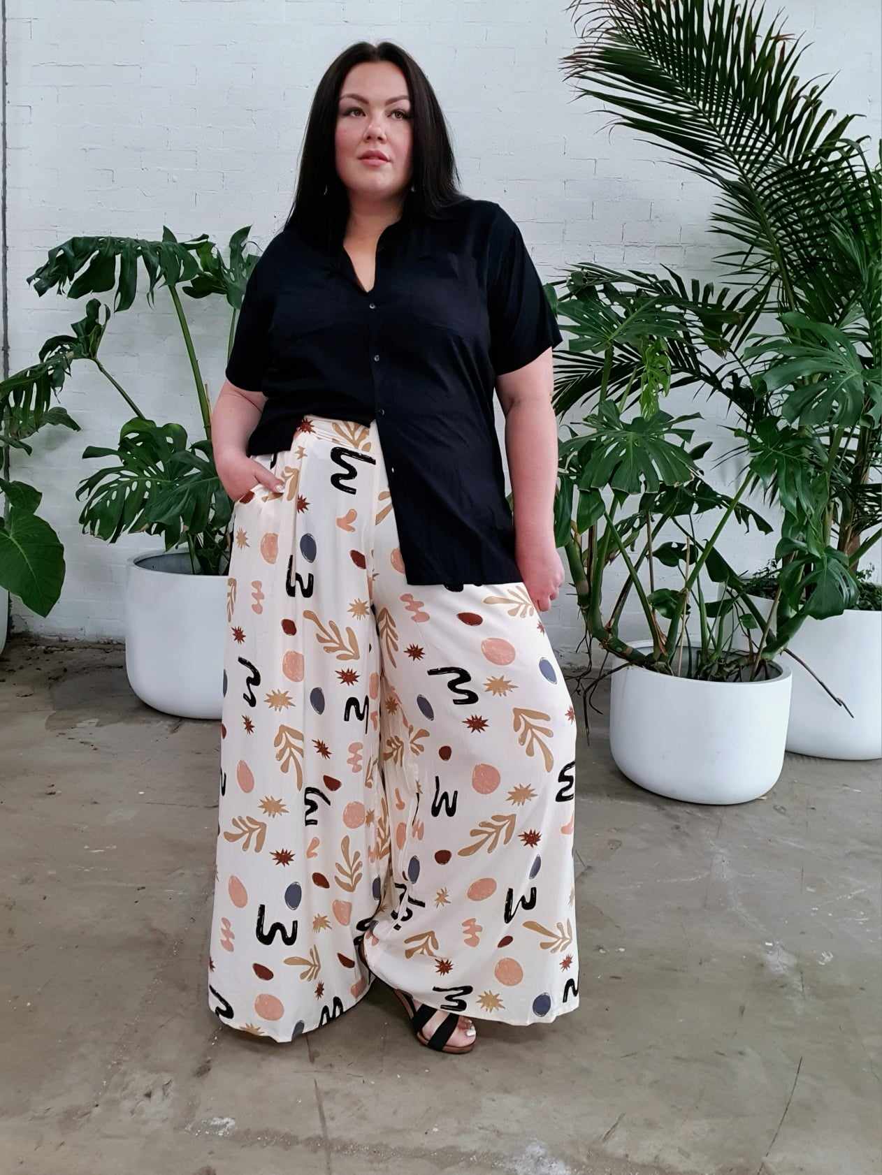 Palazzo Wide Leg Pants // Ecru Geo - Hope & Harvest - stride