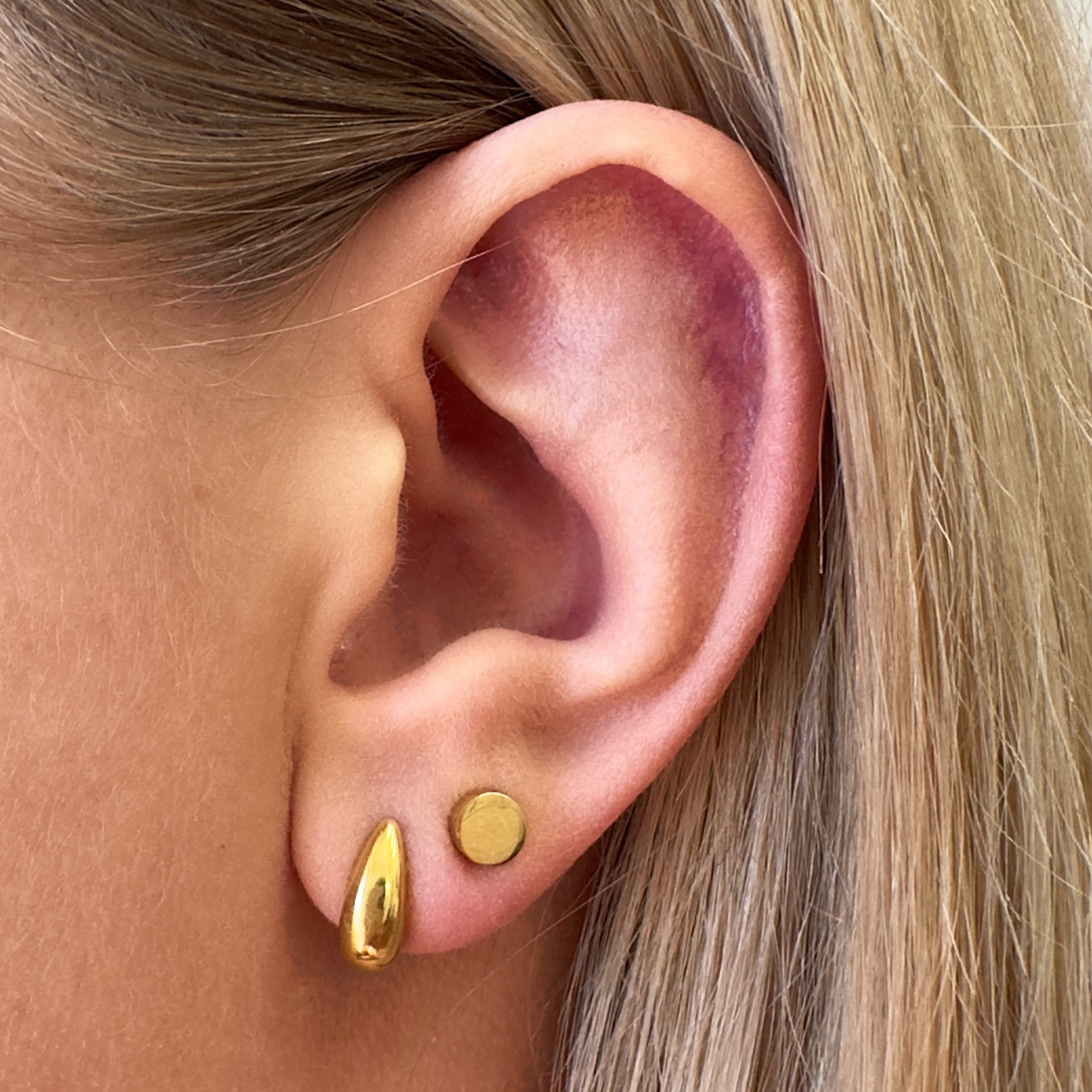 Qualify Stud Earrings-EVER Jewellery-stride