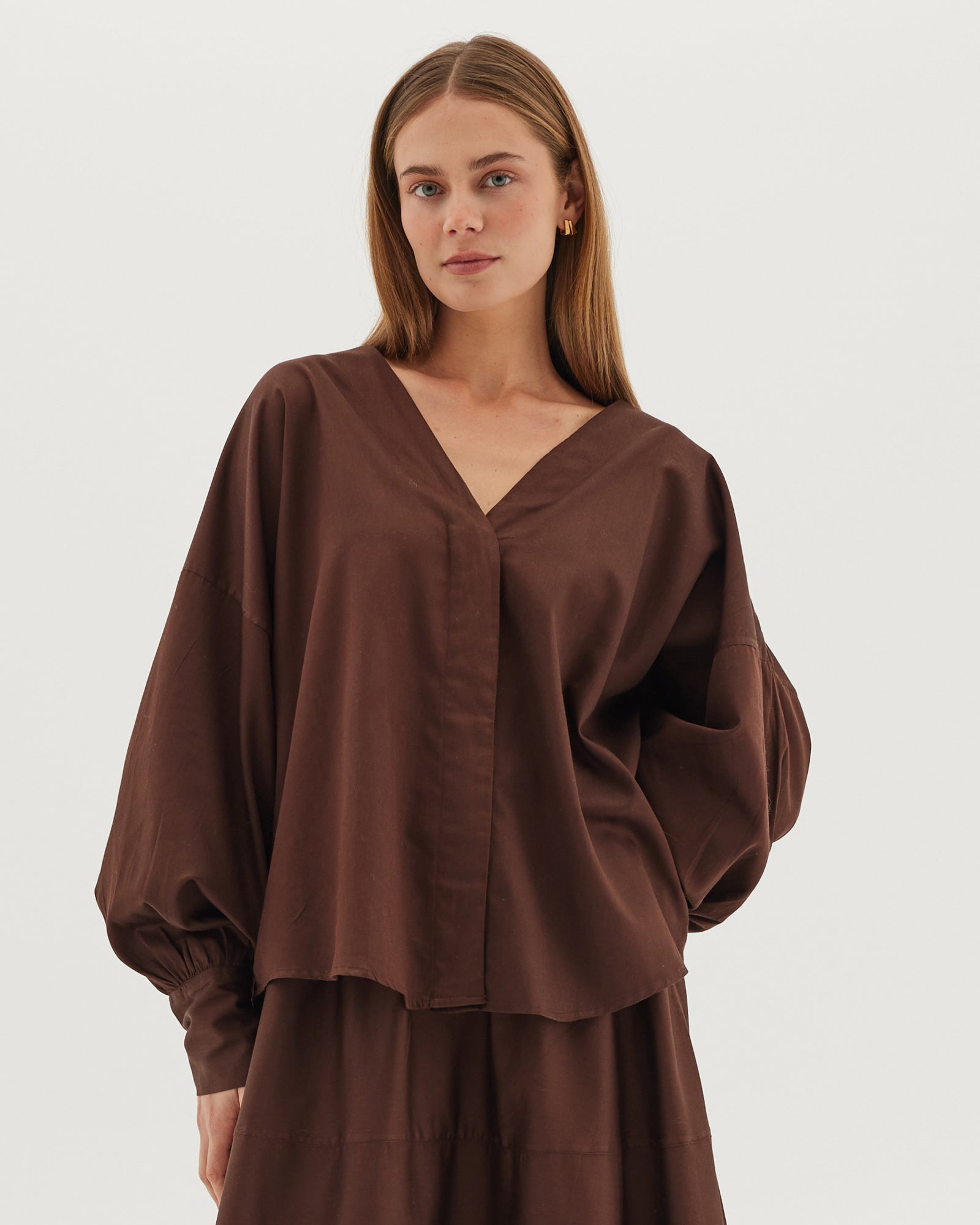 The Giza Billow Sleeve Shirt | Rich Loam - Cloth & Co - stride