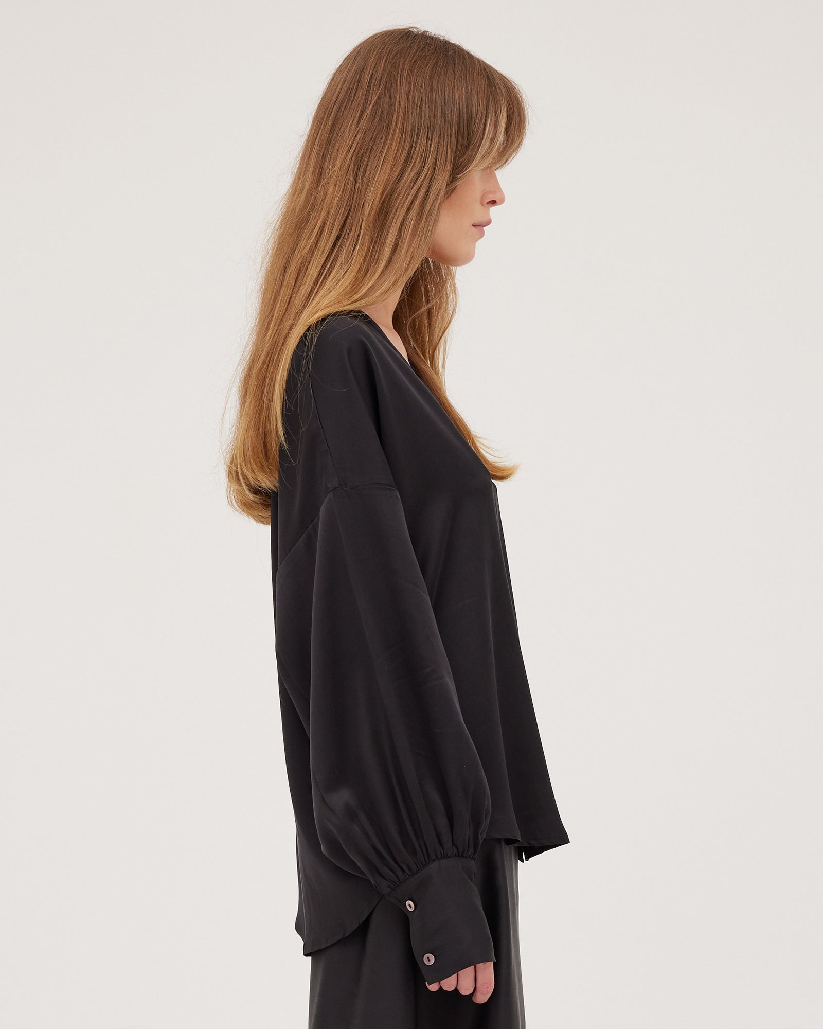 The Silk Shirt | Black - Cloth & Co - stride