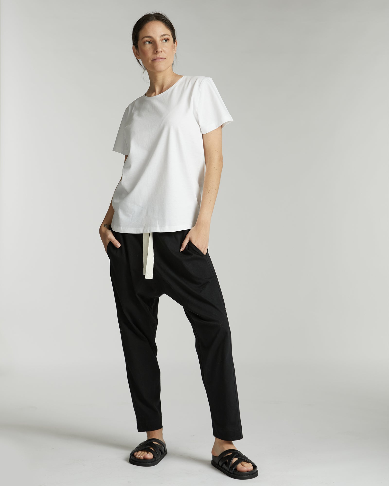 The Tapered Jersey Pant | Vintage Black - Cloth & Co - stride