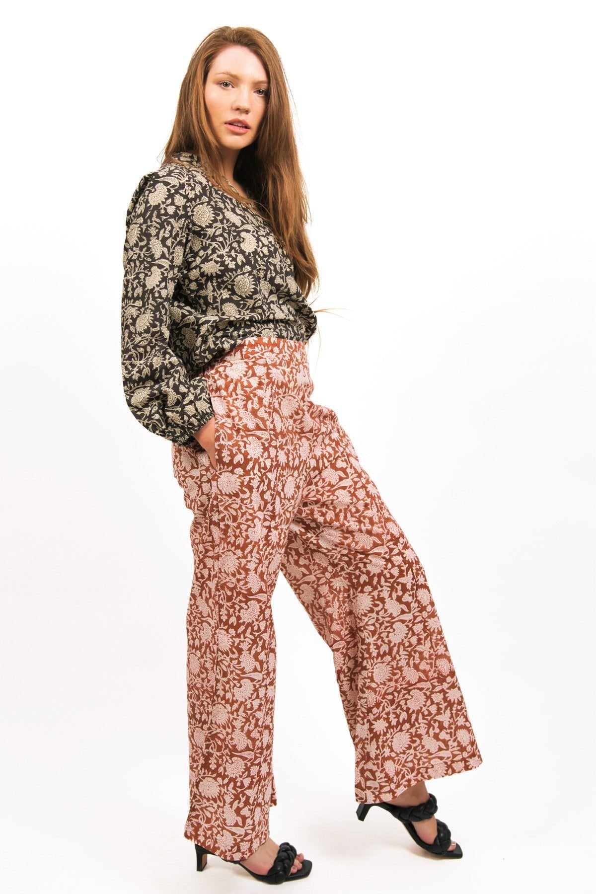 AMBER FLARE PANTS-Zoha-stride