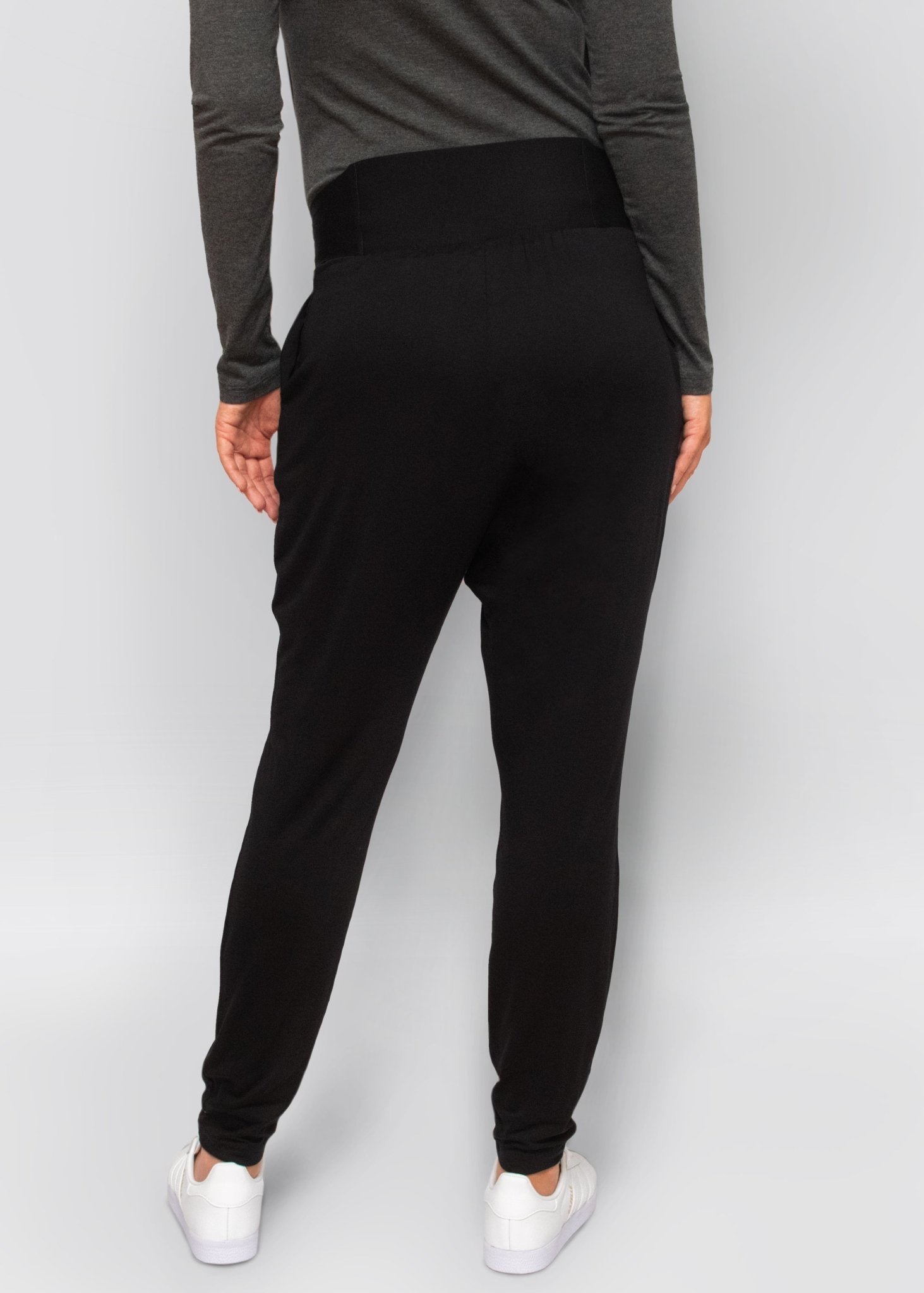 bamboo lounge pants - black-Úton Maternity-stride