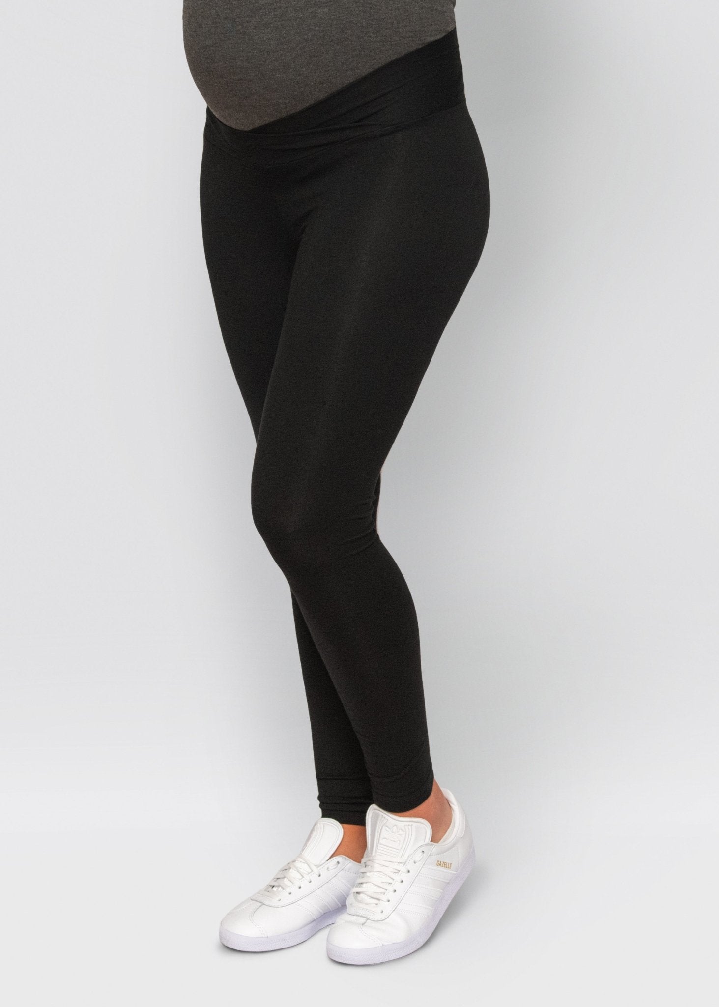 bamboo maternity leggings - black-Úton Maternity-stride