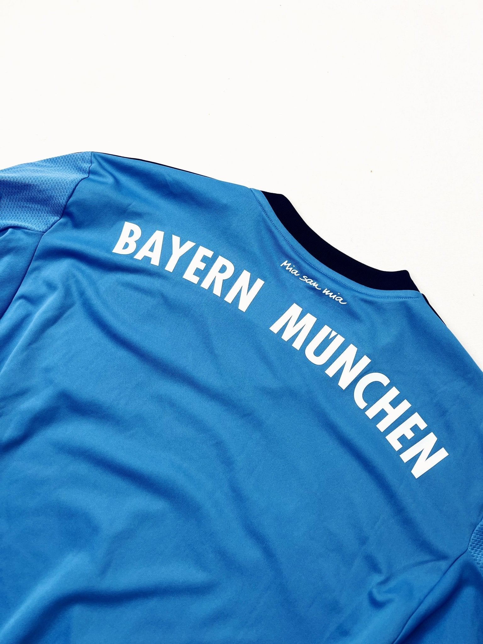 Bayern Munich Long Sleeve GK Kit 2015-2016 L-Unwanted FC-stride