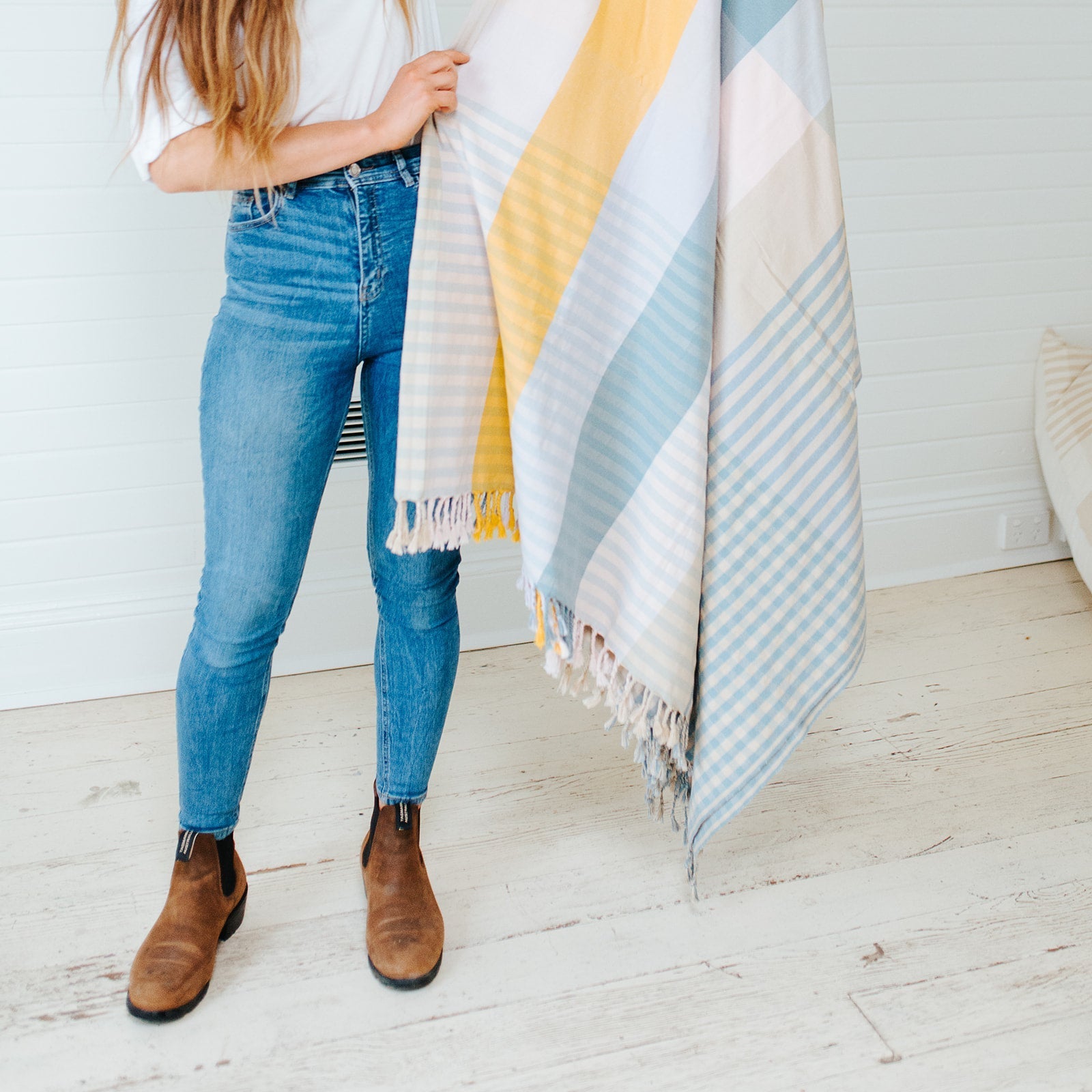 Birdy handloom blanket collection-Earth Worthy-stride