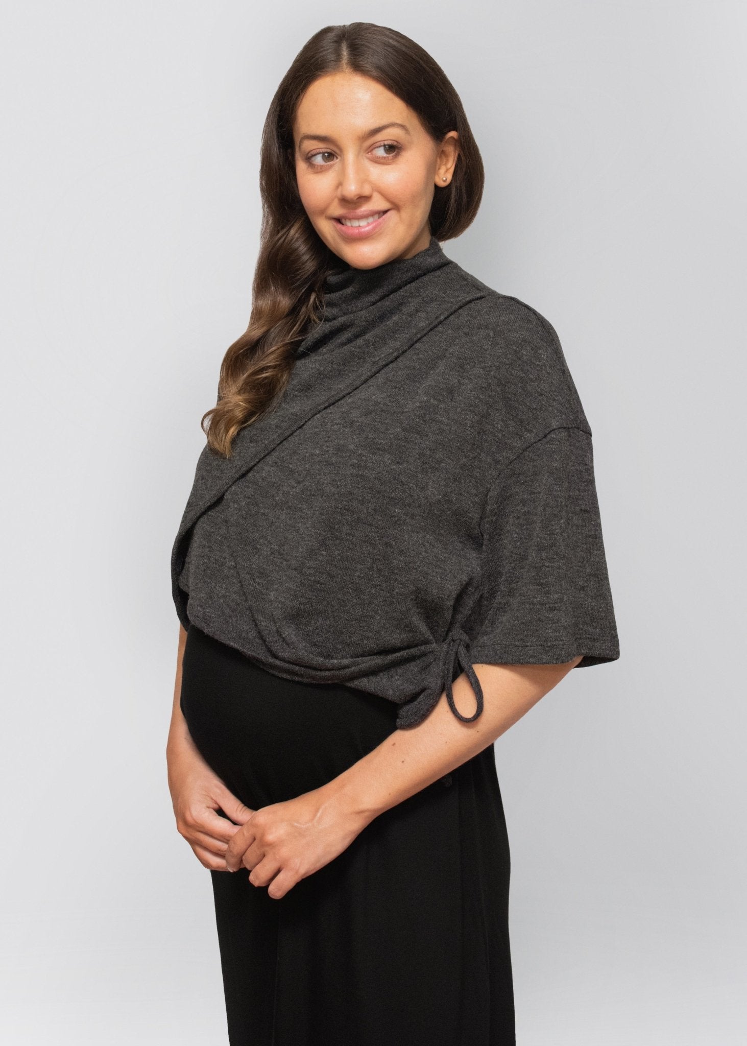 cropped jumper - charcoal-Úton Maternity-stride