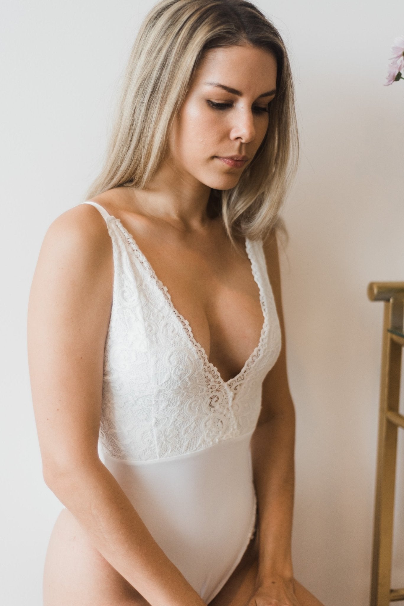 Dentelle White Lace Bodysuit-Lazy Girl Lingerie-stride