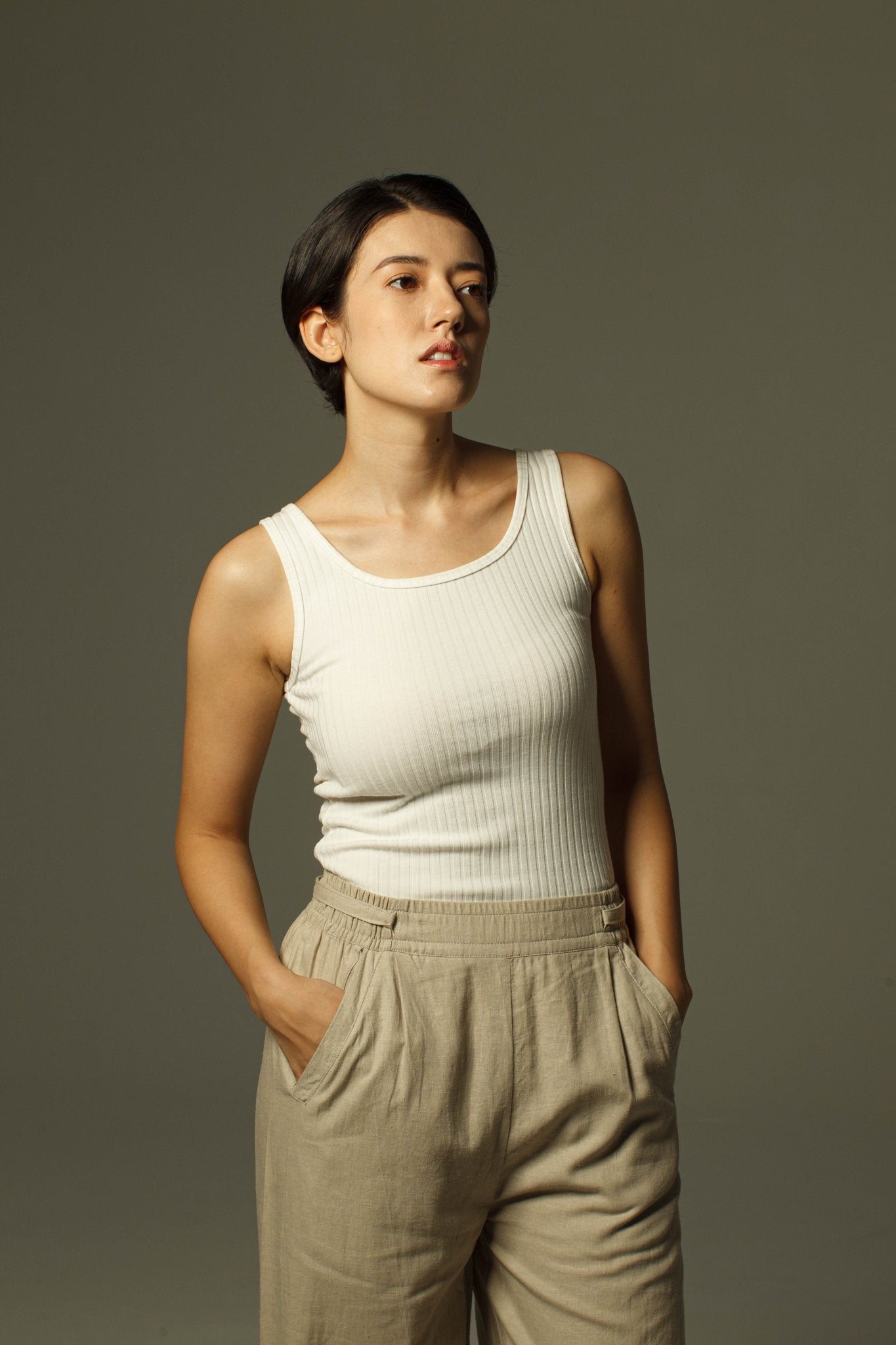 Fitted Ribbed Tank | White-Dorsu-stride