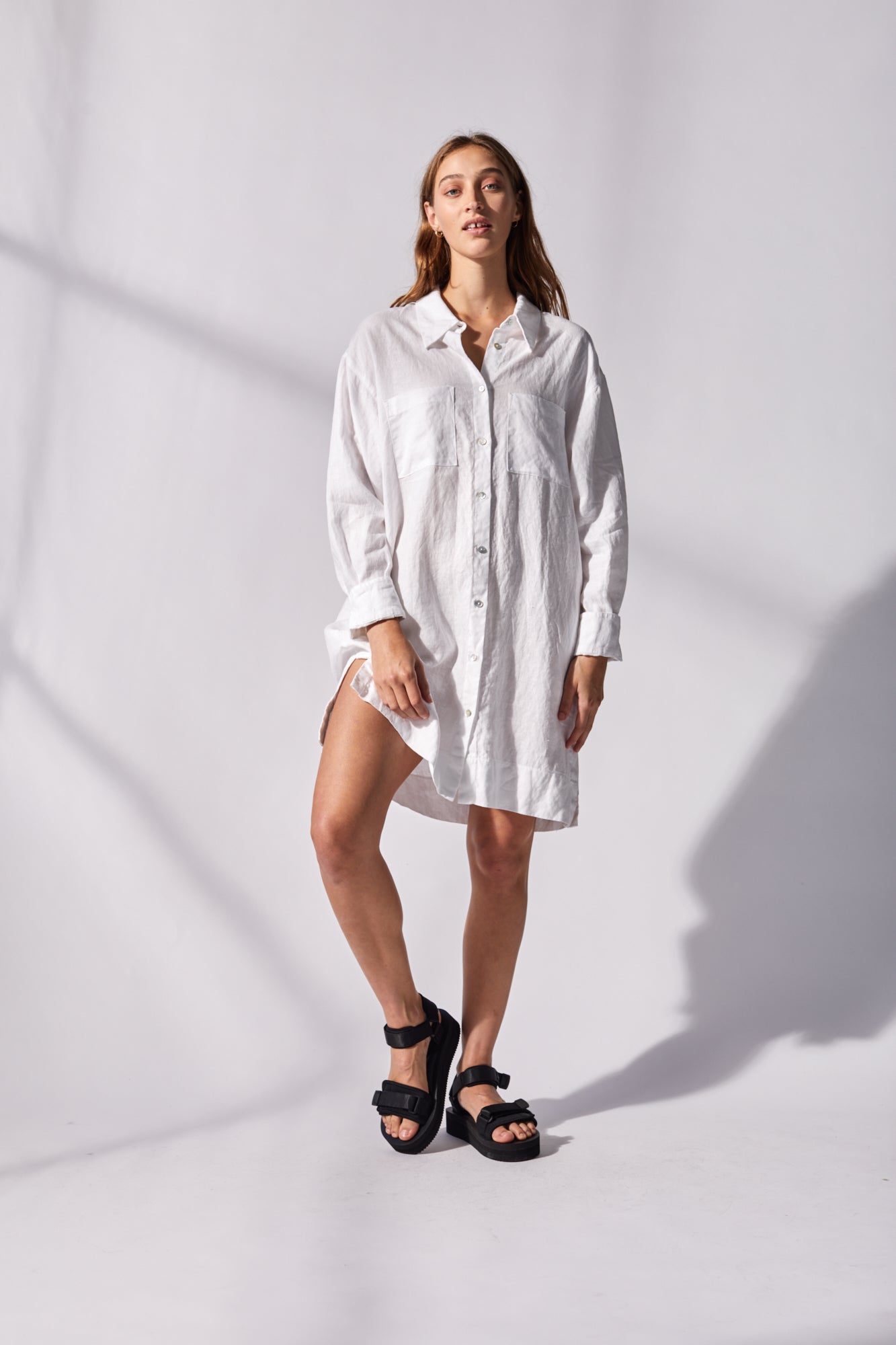 Hint of Spring shirt dress Classic White-Bay Active-stride