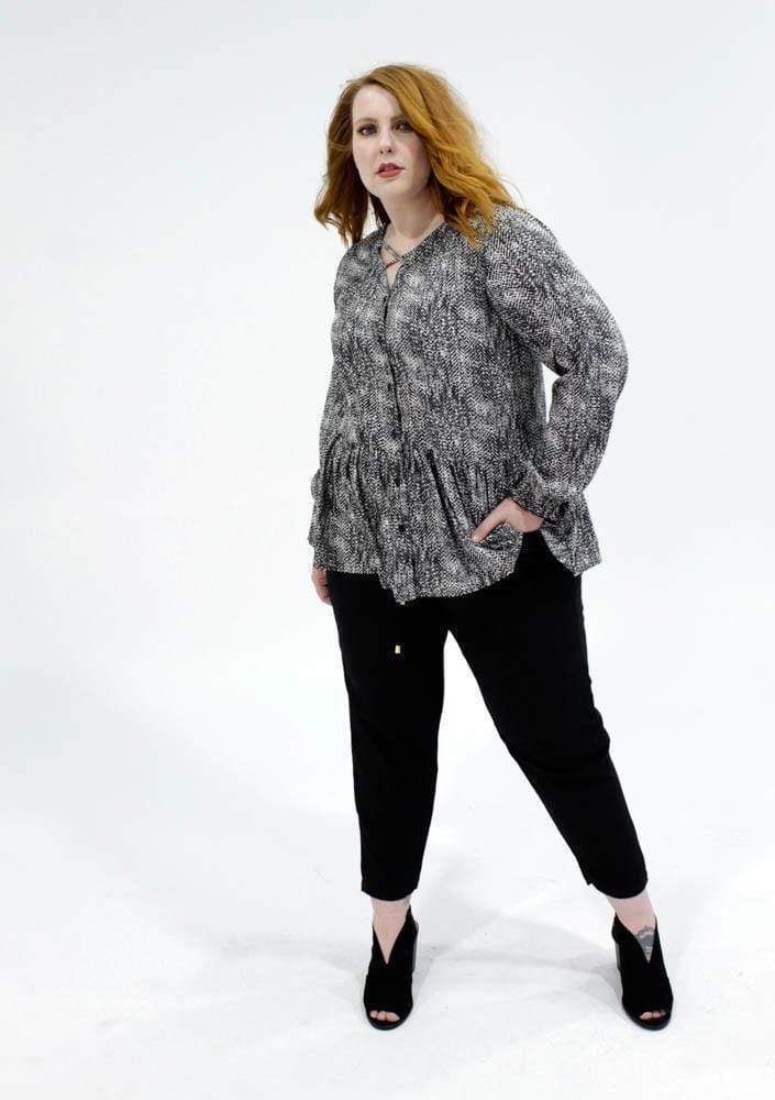 Hope & Harvest Isla Blouse // Scatter Tops Stride