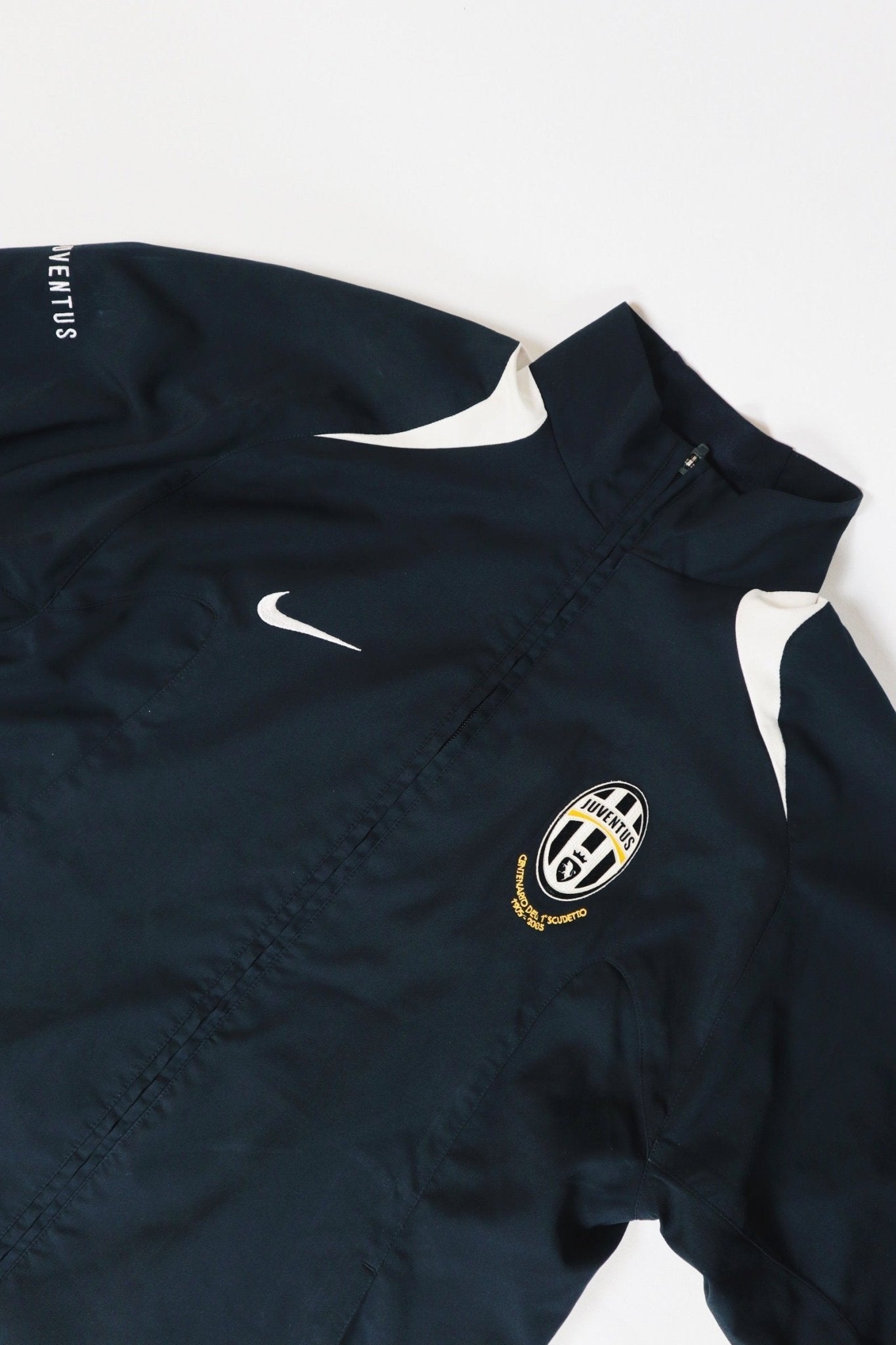 Juventus Early 2000's Training Jacket M-Unwanted FC-stride