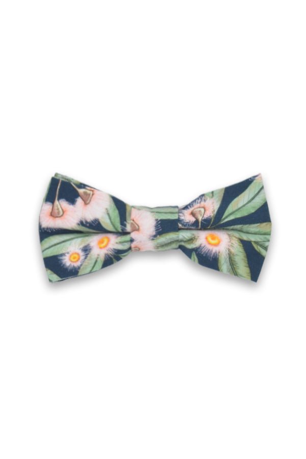 Kids Bow Tie - Flowering Gum-Peggy & Finn-stride