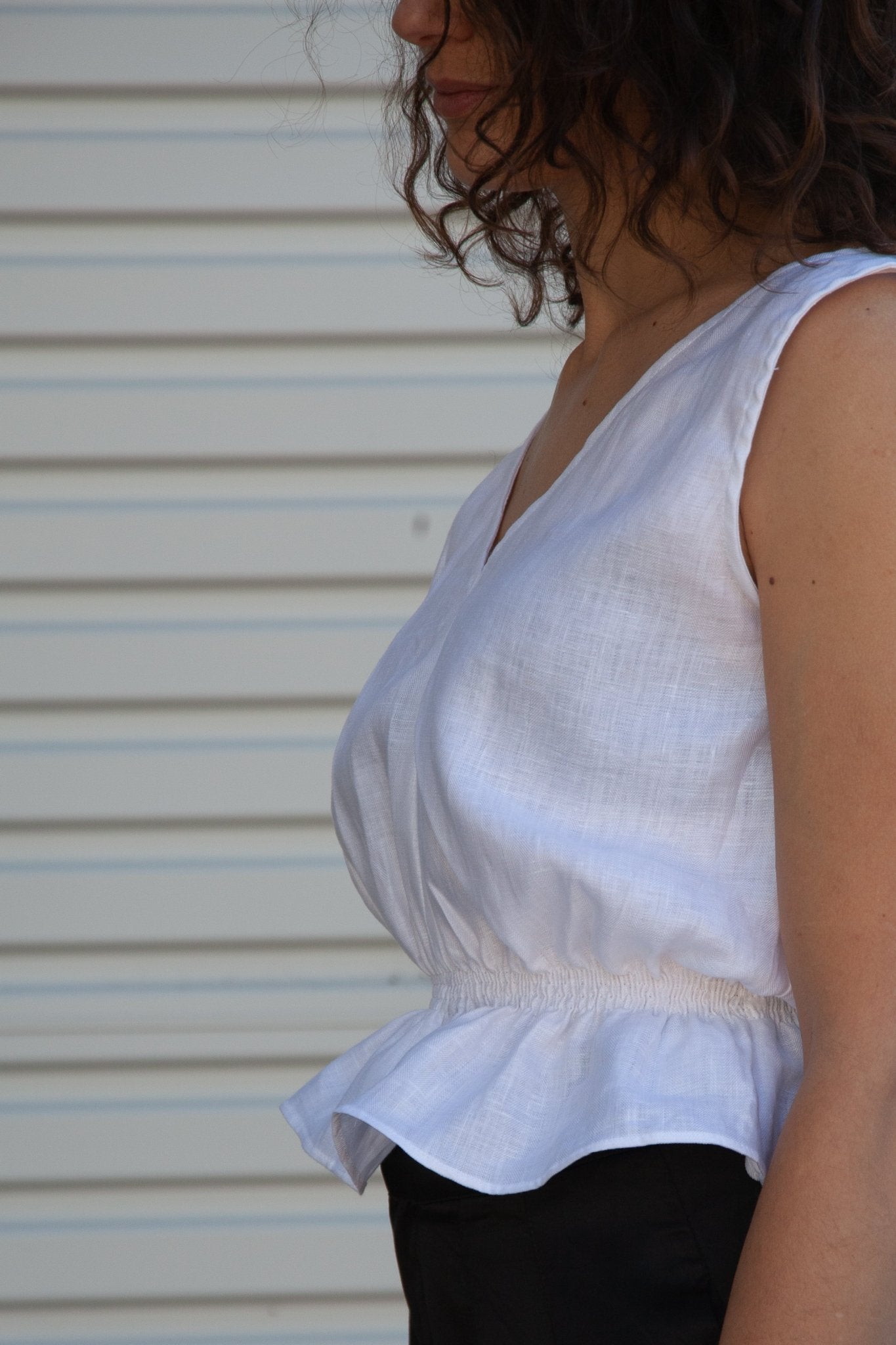 Lani Shirred Waist Top - White Linen Herringbone