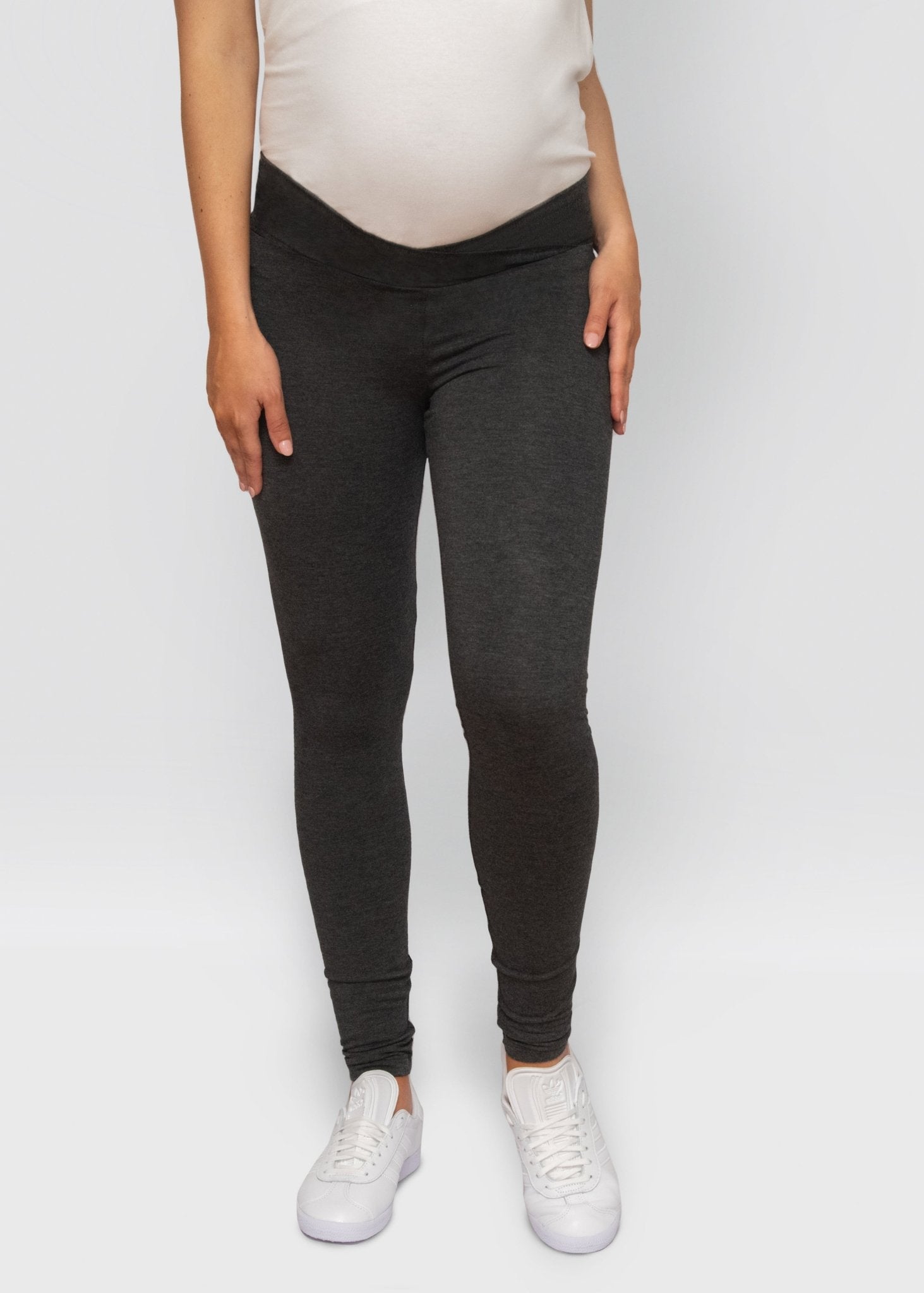 leggings - charcoal-Úton Maternity-stride