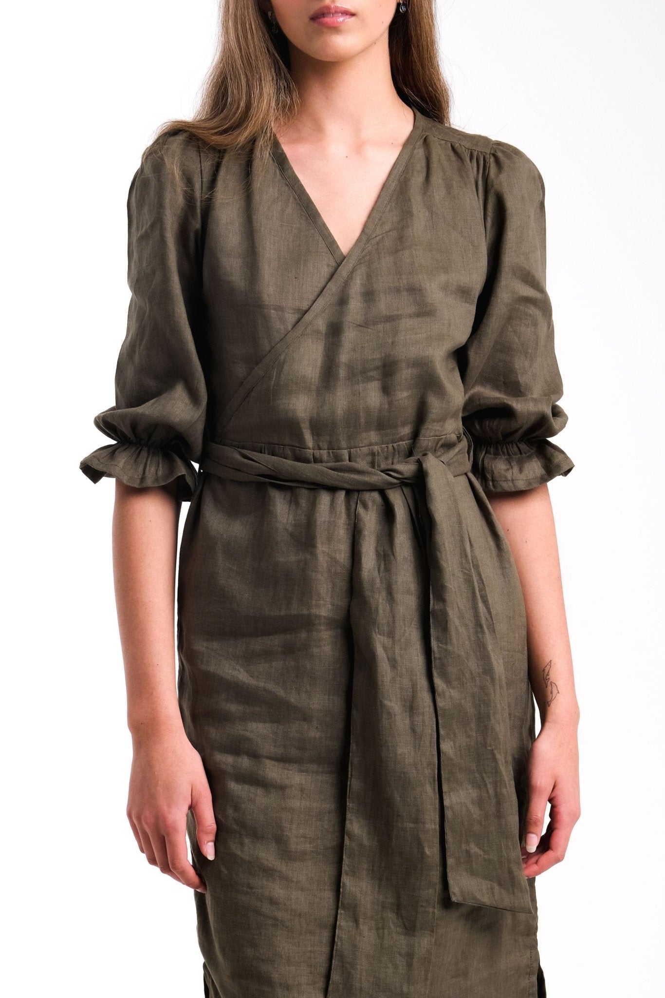 Linen Wrap Dress in Forrest Green | Jules-Donnah-stride