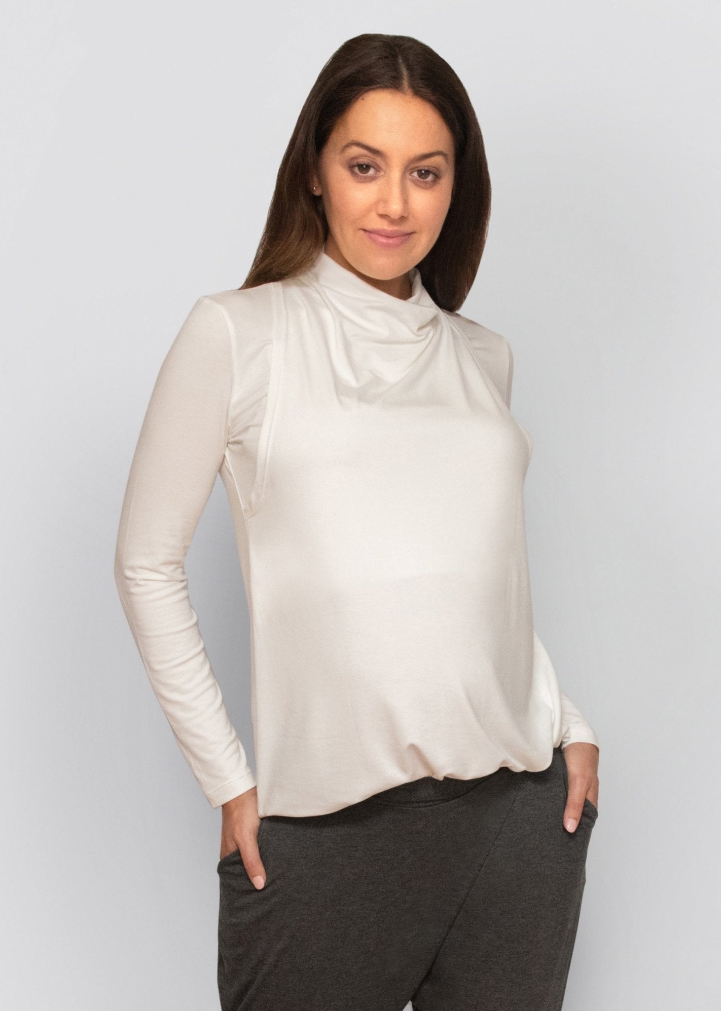 long sleeve tee - white-Úton Maternity-stride