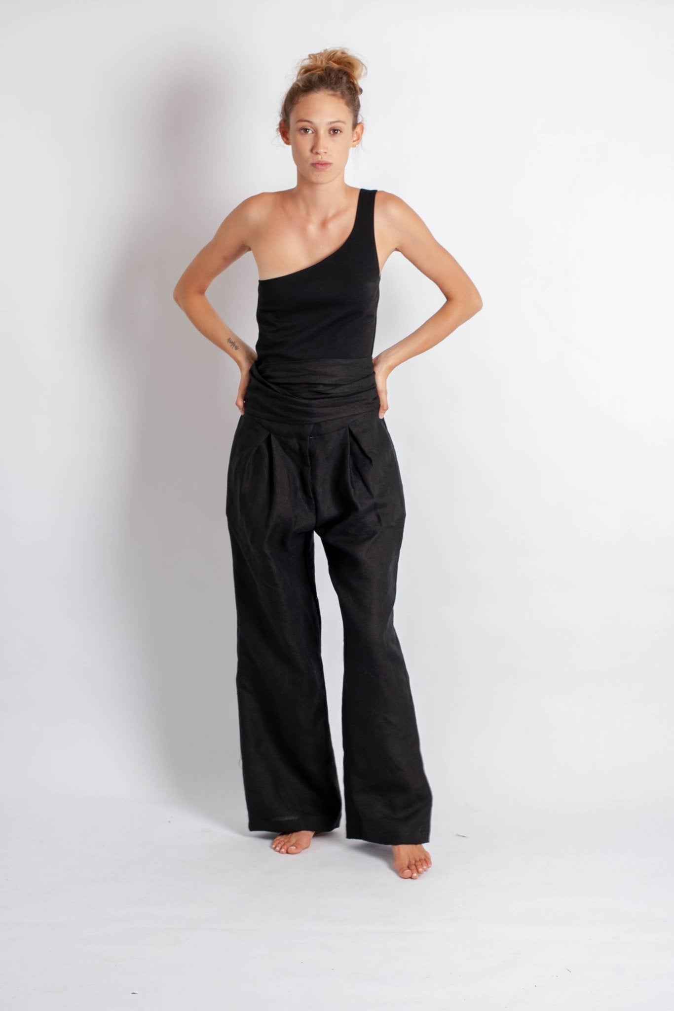 Lore Pant - Black Luxe Linen-Scout The Label-stride