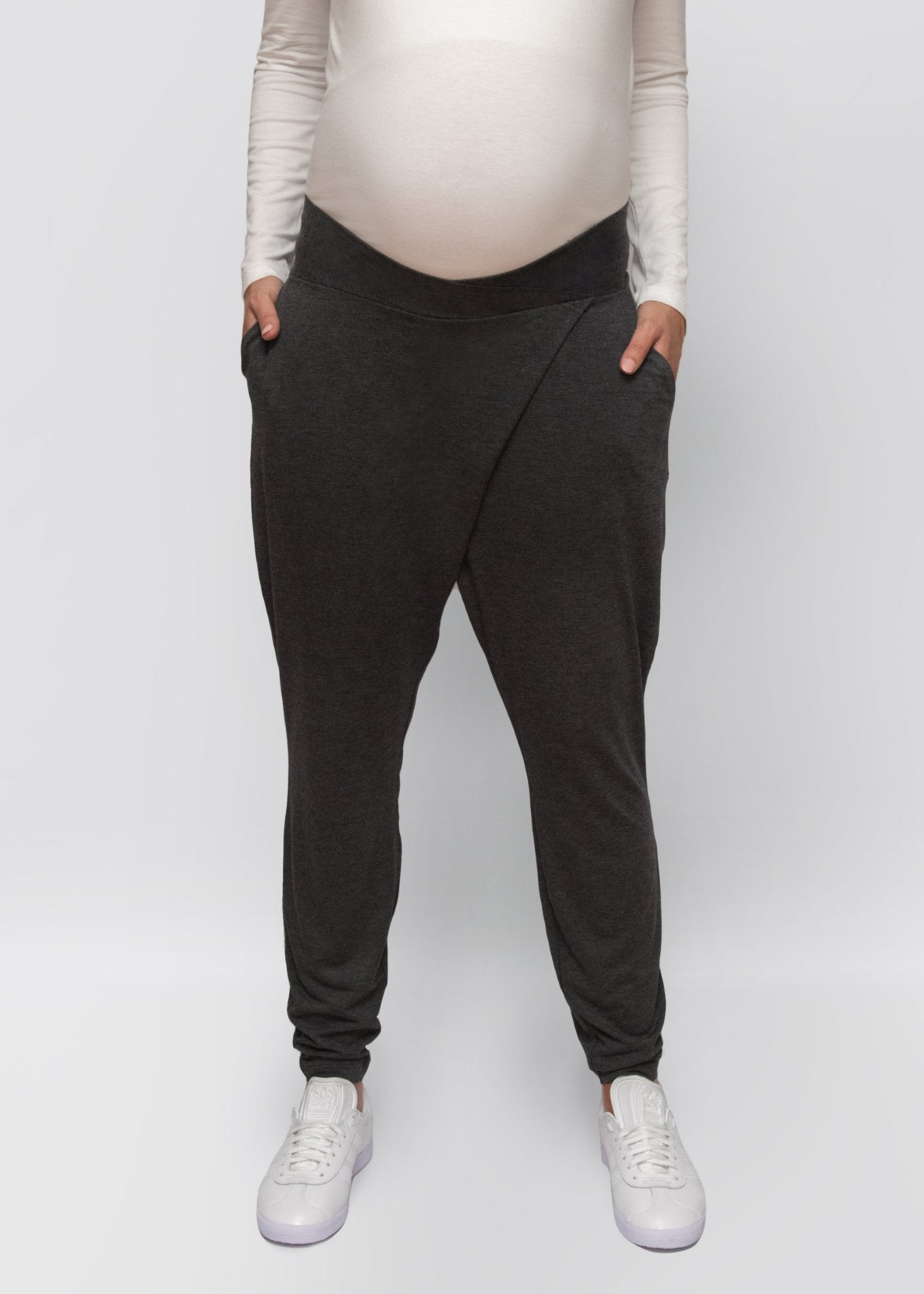 lounge pants - charcoal-Úton Maternity-stride