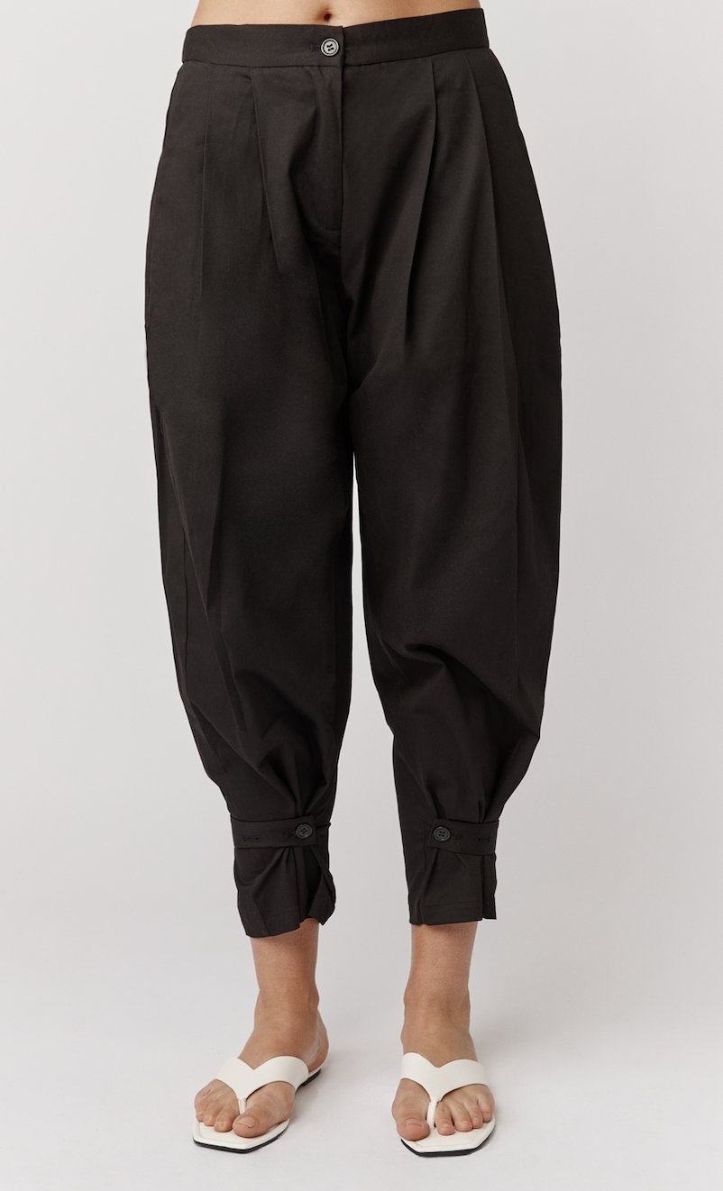 Marna Paperbag Pant-ALKAM-stride