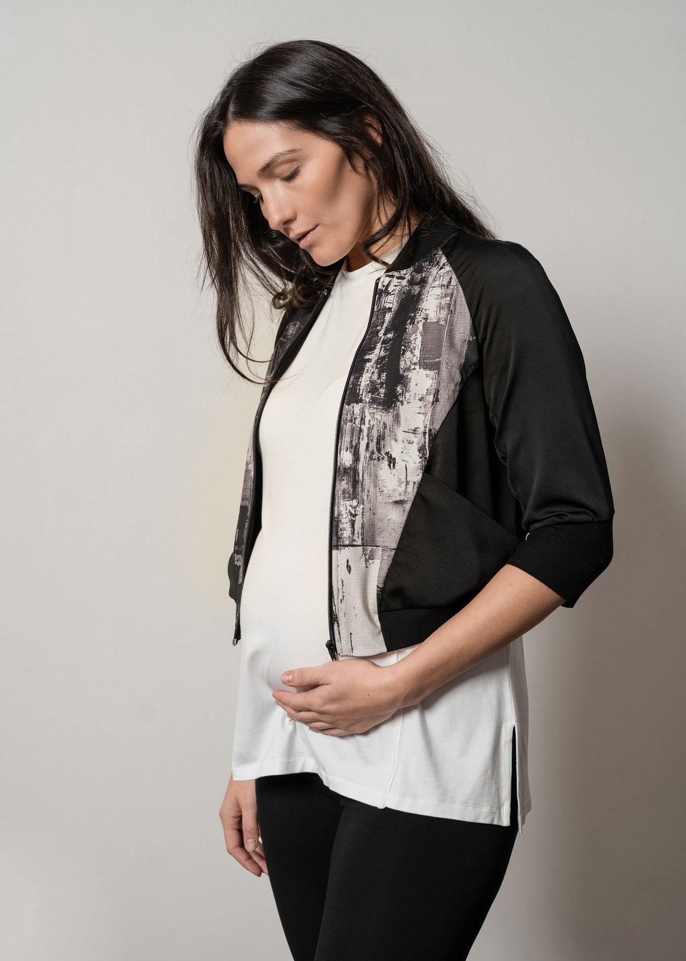 recycled poly bomber-Úton Maternity-stride