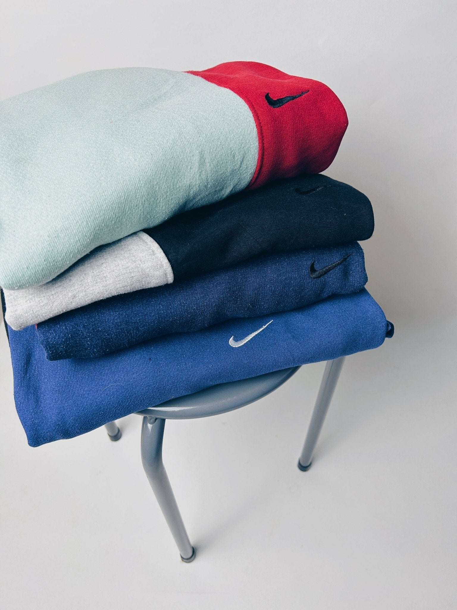 Reworked Nike Sweatshirt #17 (M)-Unwanted FC-stride