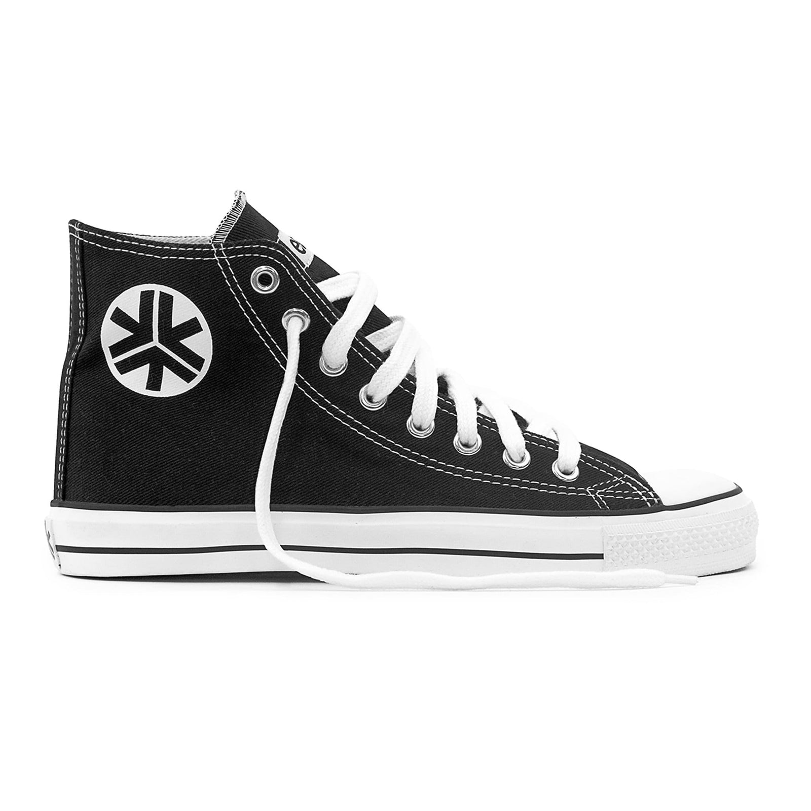 Sneakers Hitops Black & White Organic Fairtrade-Etiko-stride