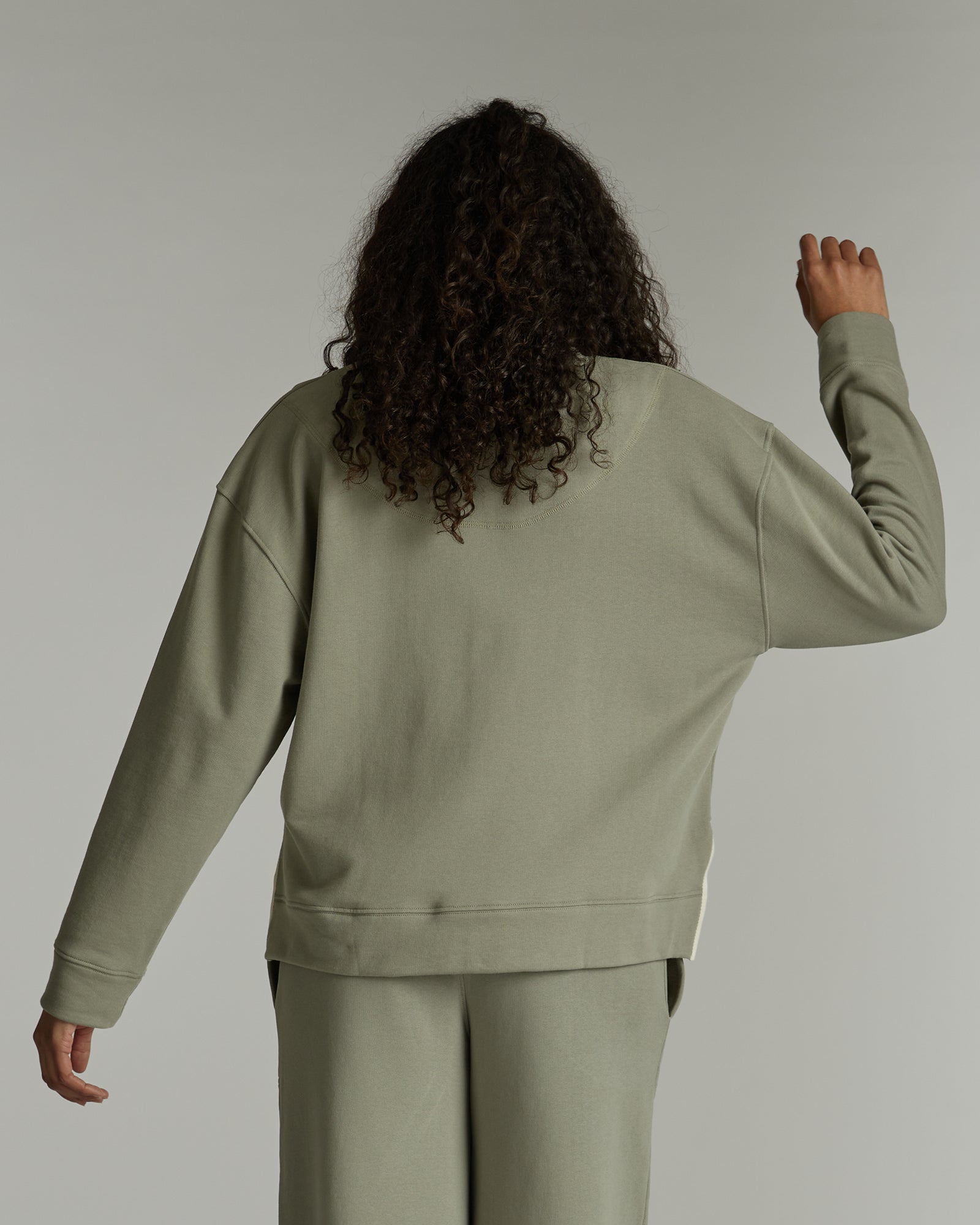 The Light Terry Sweat | Thyme-Cloth & Co-stride