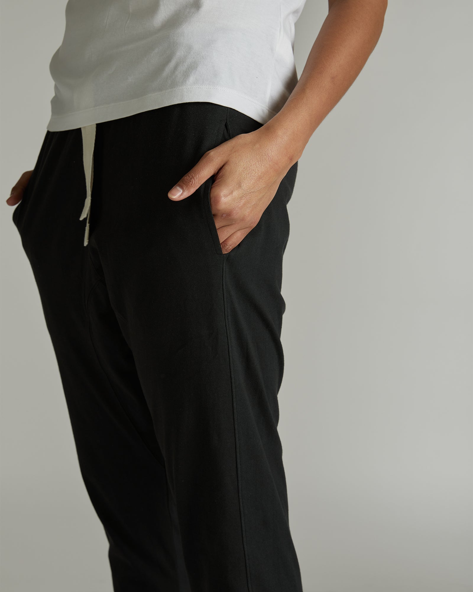 The Tapered Jersey Pant | Vintage Black-Cloth & Co-stride
